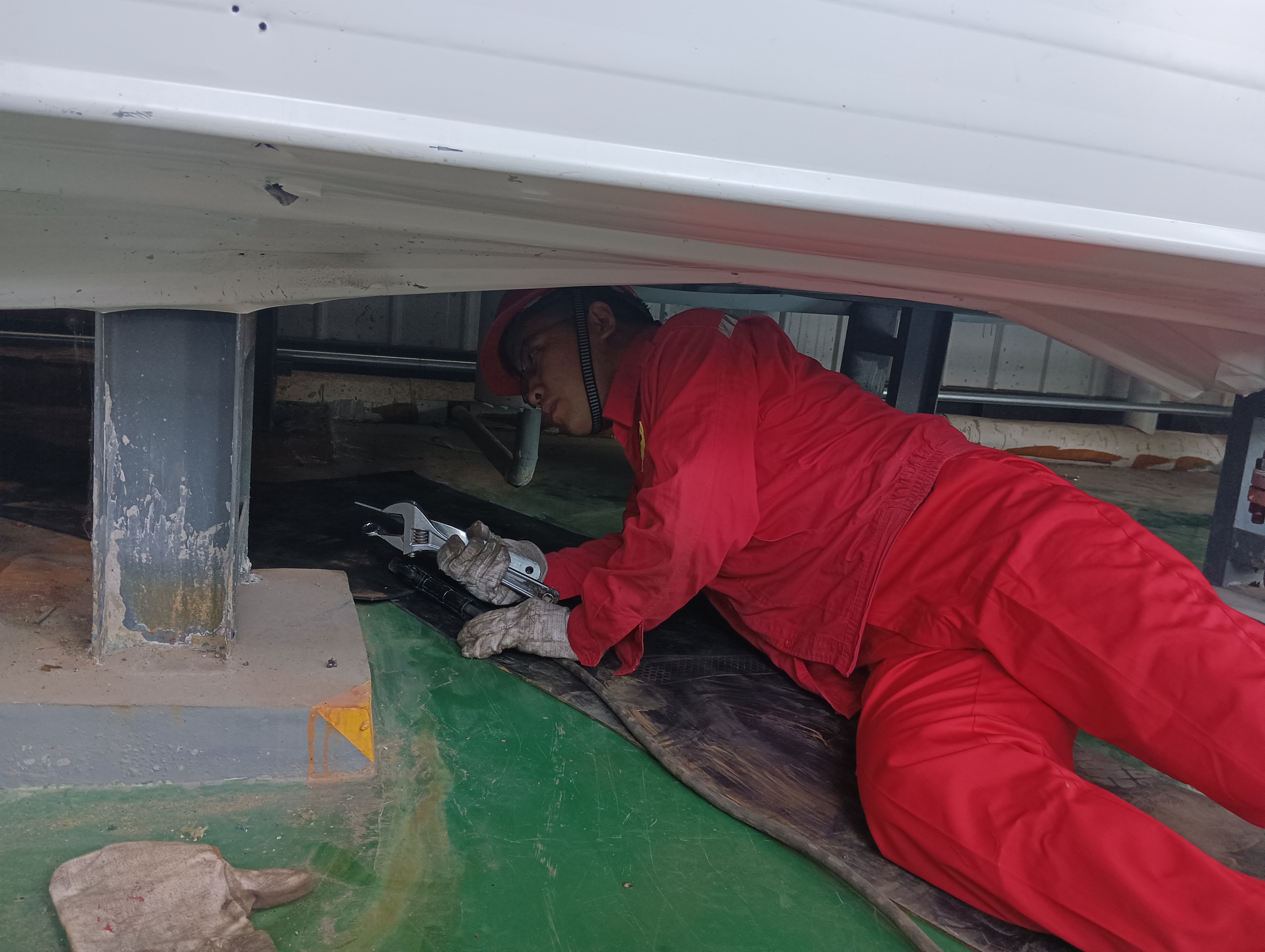 2、增加煙道冷凝水收集管道.jpg